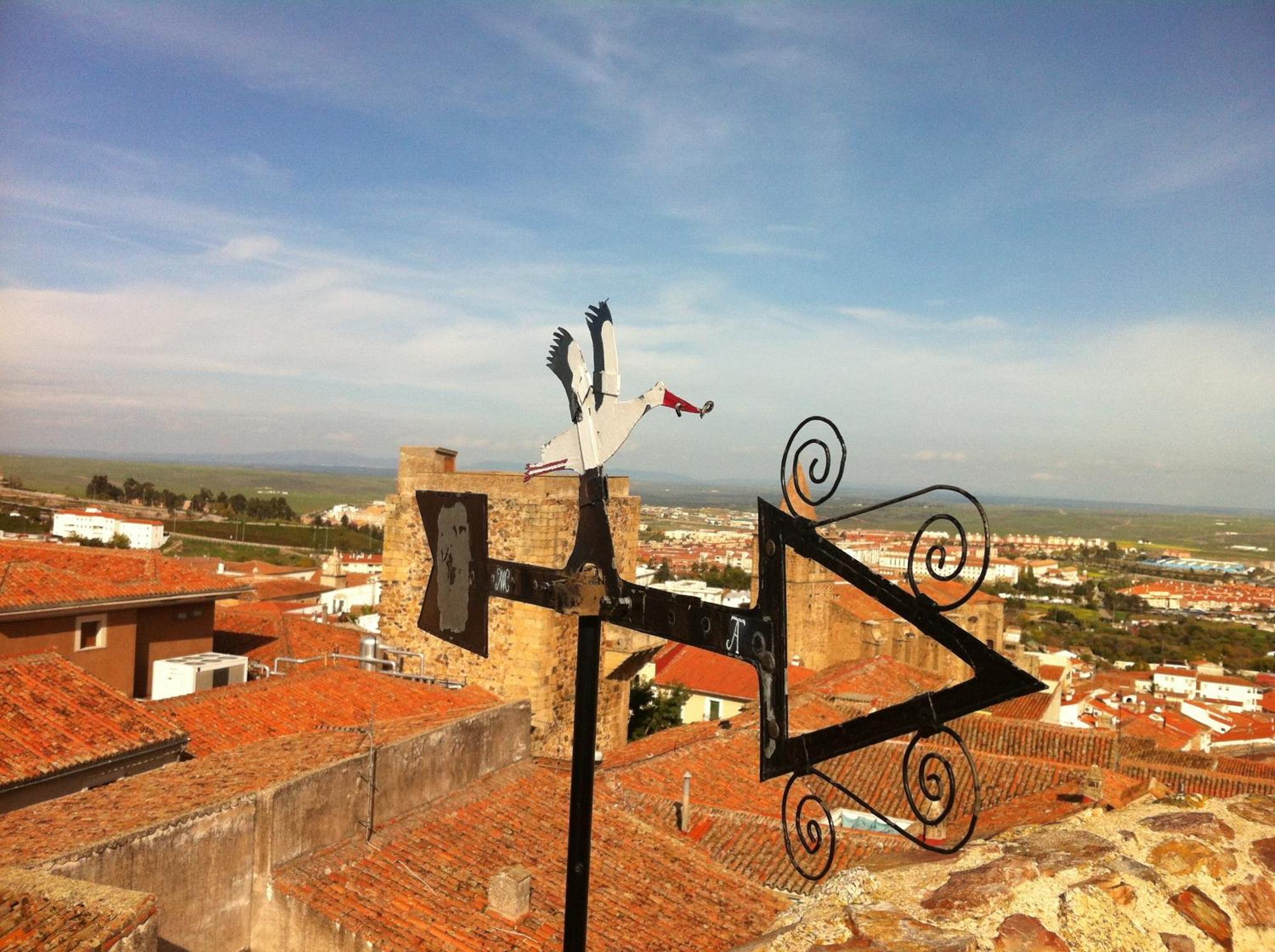 Hostal Neptuno Caceres Luaran gambar